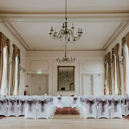 George Hotel By Greene King Inns ฮันติงตัน ภายนอก รูปภาพ