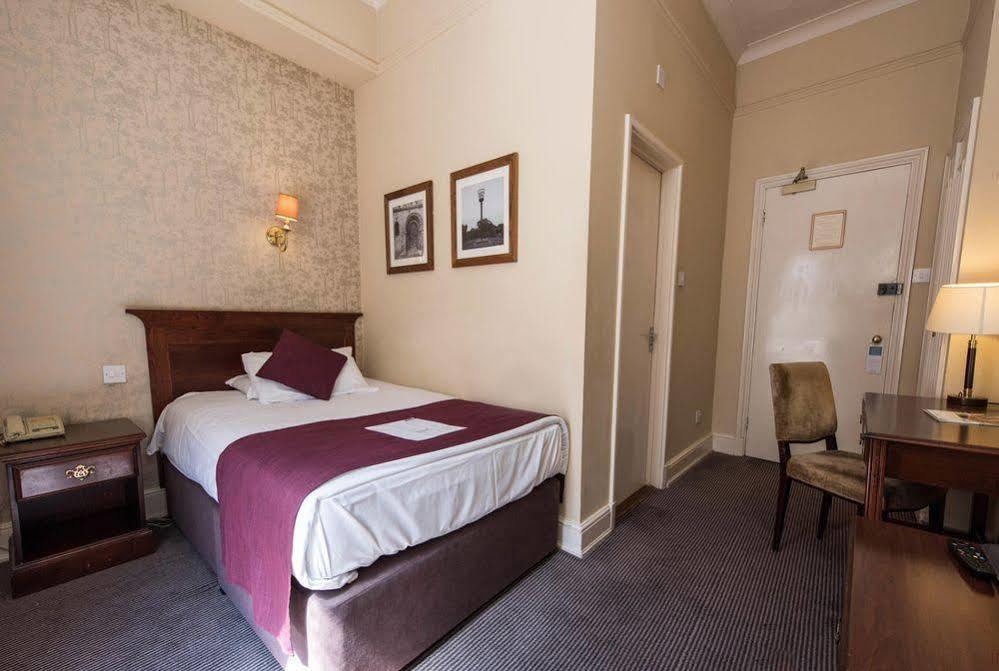 George Hotel By Greene King Inns ฮันติงตัน ภายนอก รูปภาพ