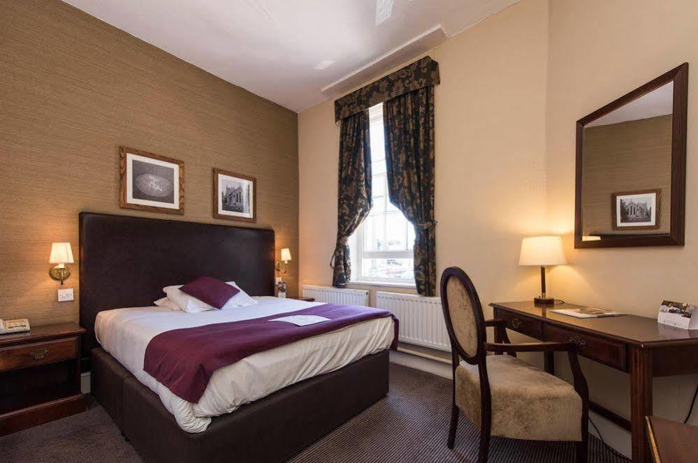 George Hotel By Greene King Inns ฮันติงตัน ภายนอก รูปภาพ