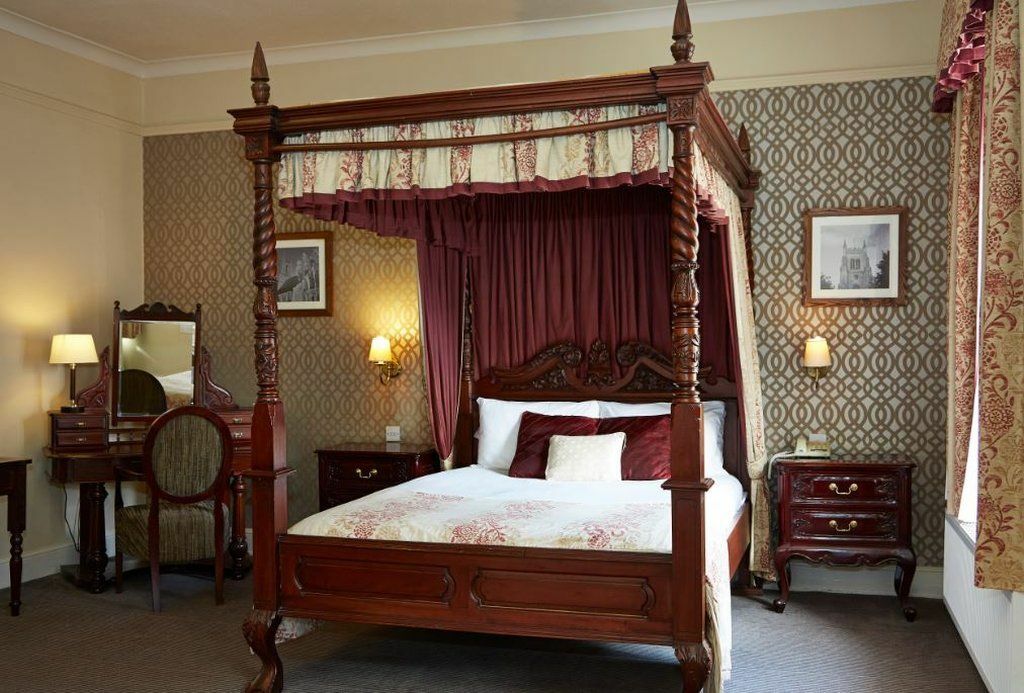 George Hotel By Greene King Inns ฮันติงตัน ภายนอก รูปภาพ